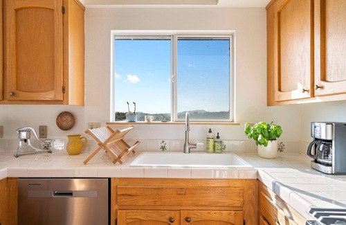 Arroyo Grande House | Lilly's Guest House on Hansen Hill