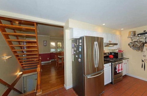 Latham House | Limbe Guest House - 2 BR Modern House