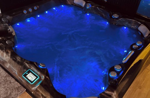 Sainte-Suzanne Apartment | Limperiale Room Jacuzzi