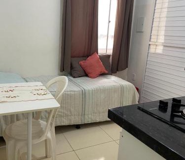 Salvador Apartment | Linda kit net mobiliada 01