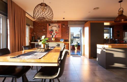 Hobart Central Business District Apartment | Linear Guest Apartment - Luxury in the city