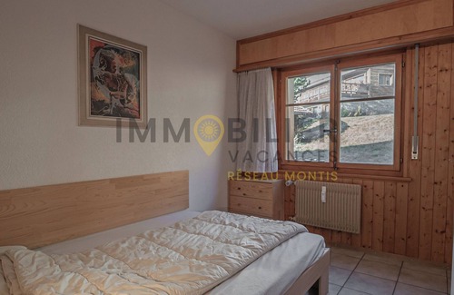 Chandolin Apartment | Linen is not included in the service. We provide, if desired, linen packages including bed linen, ba