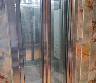 Airoli Hotel | Lipika Residency