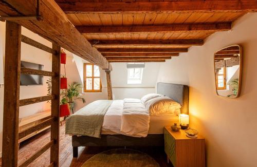 University District House | Little Antwerp holiday home