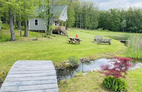 Horseheads Cabin | Little Cabin in the Big Woods