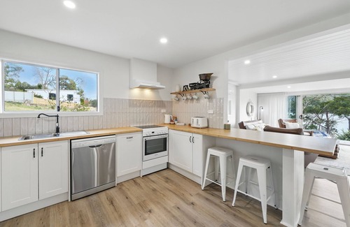 Taranna House | Little Darlin' The Shack