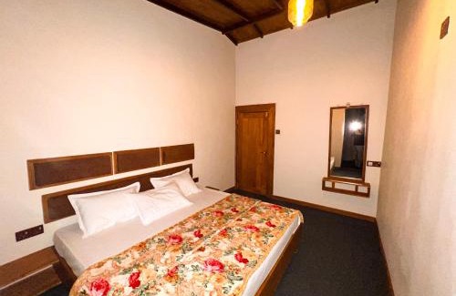 Nuwara Eliya Hotel | Little England Cabins