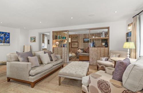 Llangennith House | Little Haven