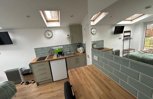 Alresford Apartment | Little Hawthorns