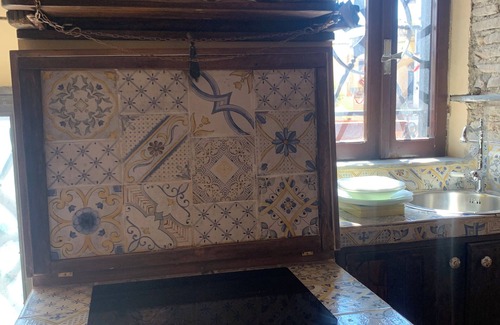 Nepi House | Little House in the Square