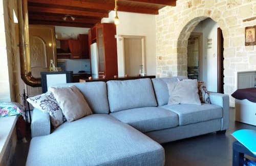 Katochori Villa | Little House on the Prairie - Chania