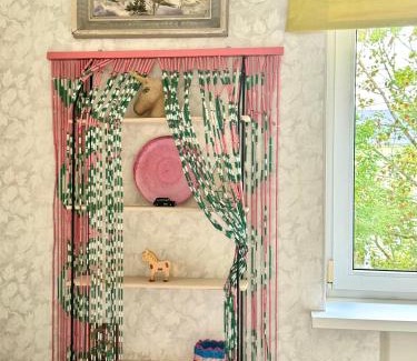 Narva Apartment | LITTLE LONDON boutique apartment with Netflix, top location in Old Town