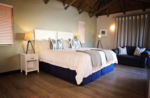Jongensfontein Bed & Breakfast | Little Rock Guest House
