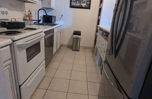 Point Loma Heights Condo | Little Slice of Heaven - Long Term Stays