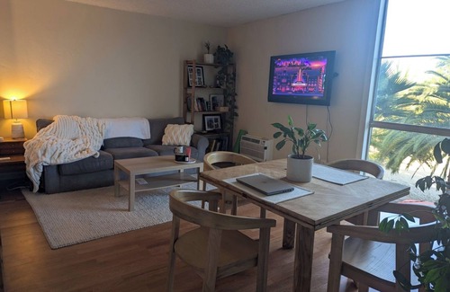 Point Loma Heights Condo | Little Slice of Heaven - Long Term Stays