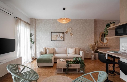 Glyfada Apartment | LIV - Seaside Getaway in Glyfada