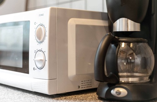 Grinzing House | Lively Holiday Home in Wien With Private Garden