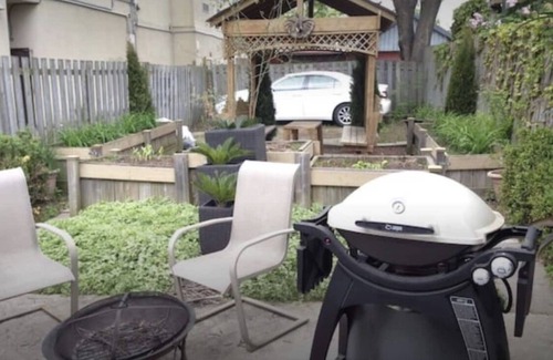 Leslieville House | Living it up in the lovely Leslieville/Beaches