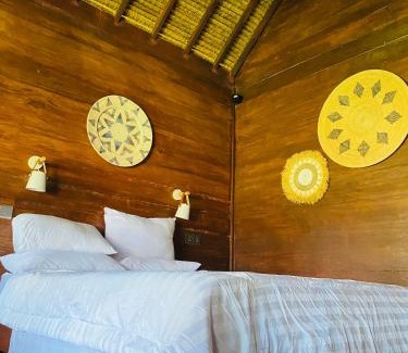 Sumbawa Barat Hotel | Living On Air