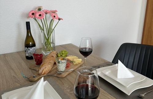 Schonebeck Apartment | Livoro Mercado Apartment