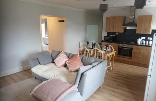 Llanarth Hotel | Llanina Arms