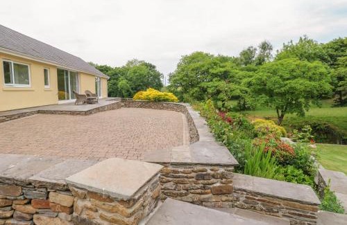 Aberdare House | Llety'r Bugail