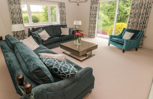 Aberdare House | Llety'r Bugail