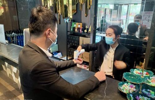 Pearl River Delta Hotel | lnsail Hotel Shenzhen Luohu Port Railway Station