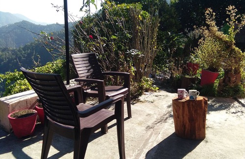 Jaiharikhal House | LOCAL FAMILY HOME TO FEEL MOUNTAIN CULTURE WITH SPIRITUALITY