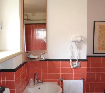 San Pietro in Cerro House | Locanda Del Re Guerriero