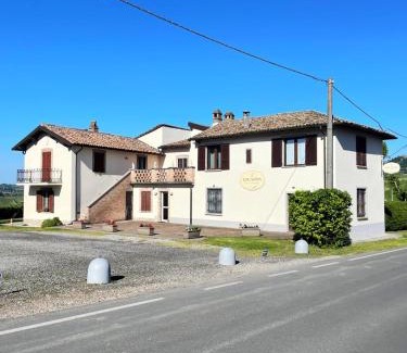 Calvignano Hotel | Locanda In Calvignano