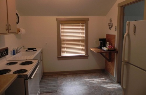 Hubbard Apartment | Located at Pine Lakes Golf Club