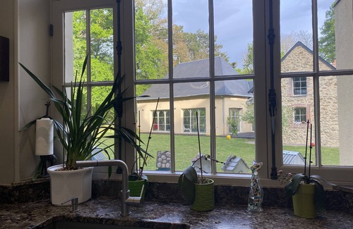 Change House | Location domaine de la Coudraie Château and its annex Sarthe (72560) France