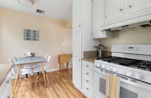 The Strand Apartment | Location! Location! Location!