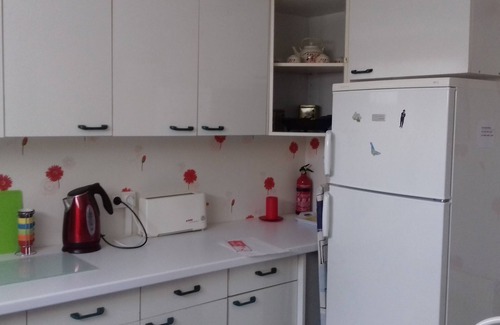 Saint-Denis-du-Pin Apartment | location st jean d'angely 17400