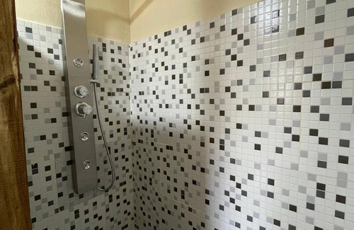 Futaleufu Cabin | Lodge Casa de Campo is Tranquility in front of Laguna la Paz, 3km from Futaleufu.