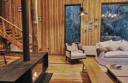 Cochamo Cabin | Lodge El Remanso, Patagonia Chile