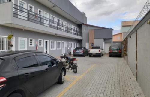 Pindamonhangaba Apartment | LOFT 2 COMPLETO AR CANAIS ASSINAT GARAGEM INTERNET prox Aparecida e Industrias