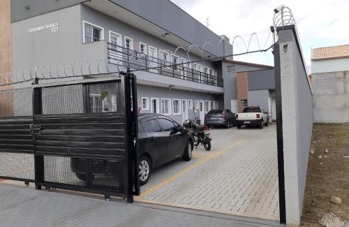 Pindamonhangaba Apartment | LOFT 2 COMPLETO AR CANAIS ASSINAT GARAGEM INTERNET prox Aparecida e Industrias