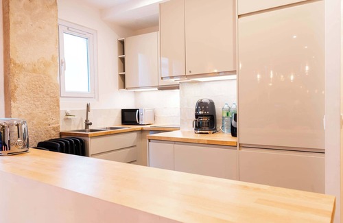 17th Arrondissement Apartment | Loft 4 BR Montmartre Pigalle AC by LCC Agency