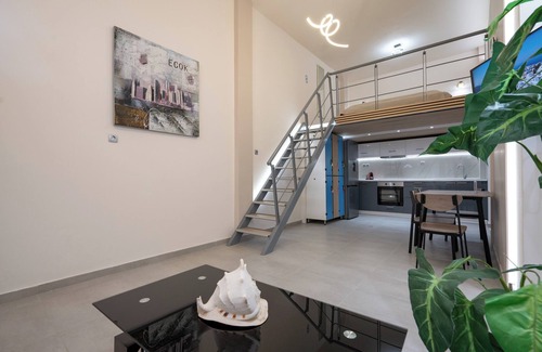 Petroupoli Apartment | Loft 53- Urban Stay by ΜΡS