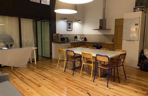 La Villette Apartment | loft apartment marseille joliette