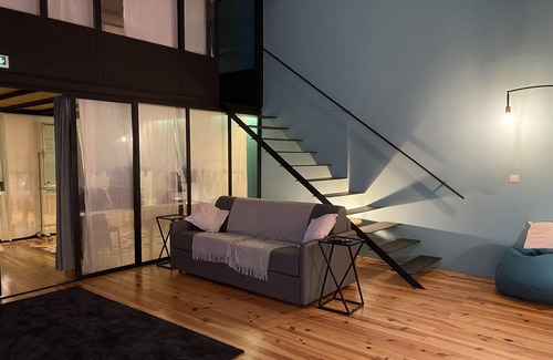 La Villette Apartment | loft apartment marseille joliette