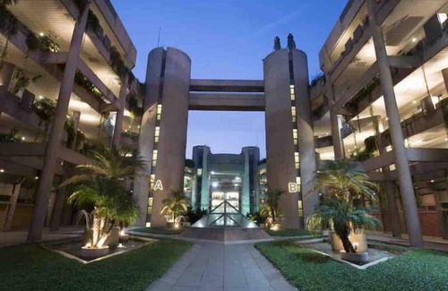 Zouk Mosbeh Apartment | Loft in Siwar,2 min from Hotel Le Royal,incl motor