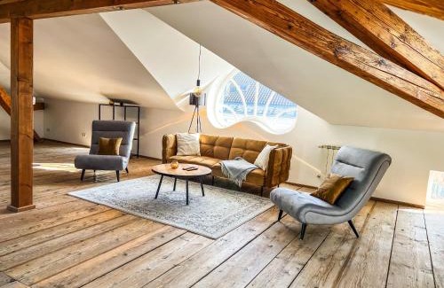 Prien am Chiemsee Apartment | Loft-Wohnung im Herzen von Prien - 100m2 - SmartTV