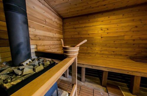 Maplecrest House | Log Home w Mountain Views Near Windham & Hunter Ski Resorts