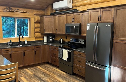 Regional District of Nanaimo House | Log house , teepee, three holiday trailers, room for 16 guests.