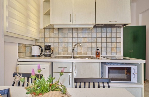 Peroulades Apartment | Logas Beach Studio 1 Corfu