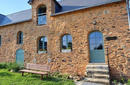 Ahuille House | Logis de la Provosterie - CYCLAMEN