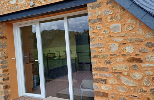 Ahuille Apartment | Logis de la Provosterie - CROCUS